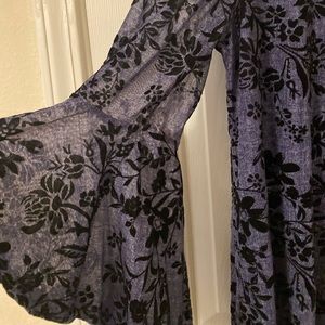 Flutter sleeve mini dress